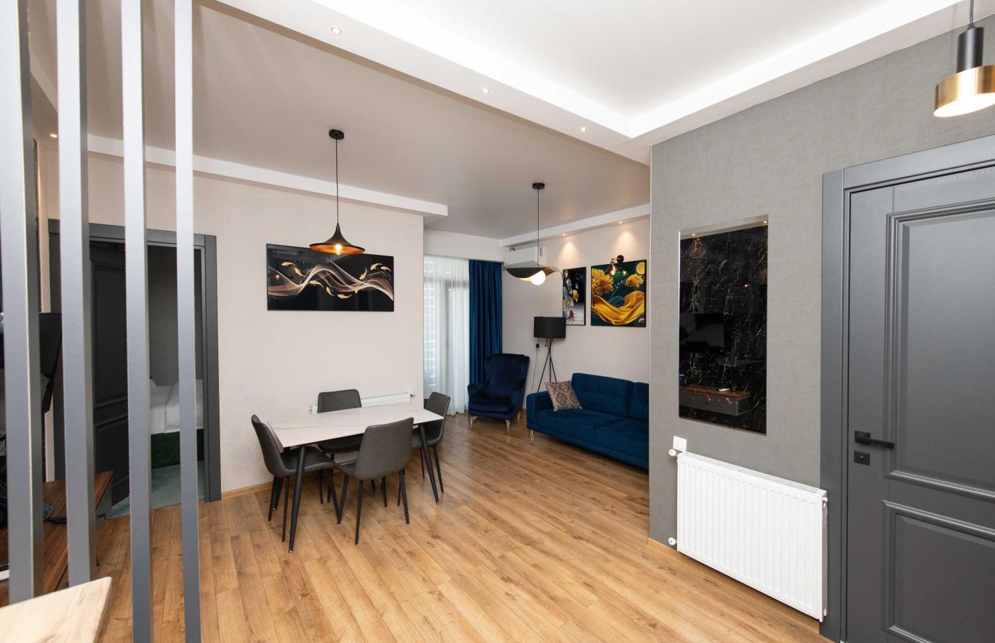 Gori Palace Apartments Buitenkant foto